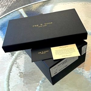 💯Authentic Rag & Bone New York Black shoe box & quality card 🎁
